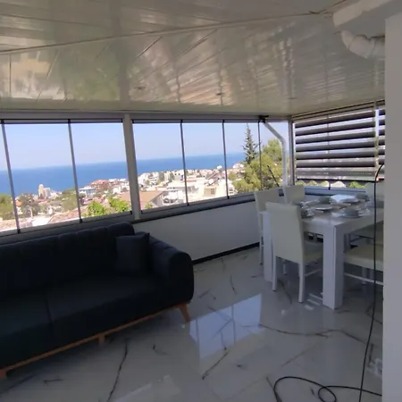 Full Deniz Manzarali Villa